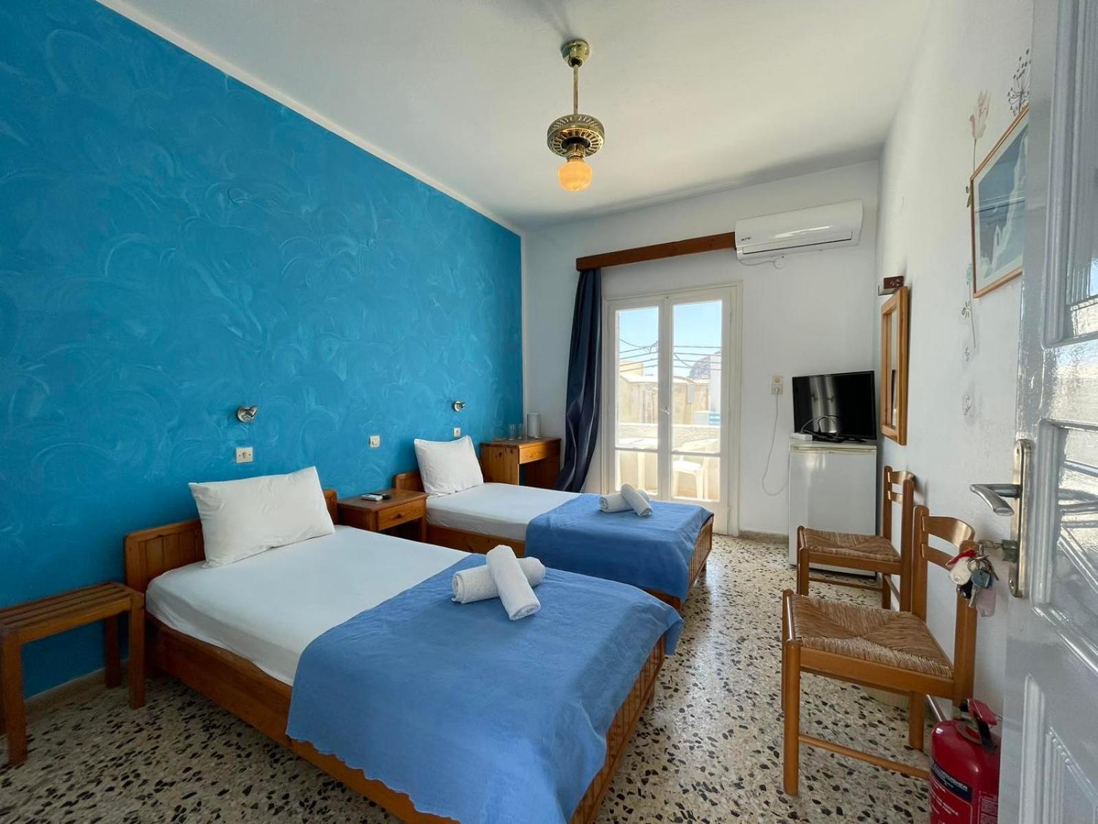 Dilino Hotel คามารี ห้อง รูปภาพ